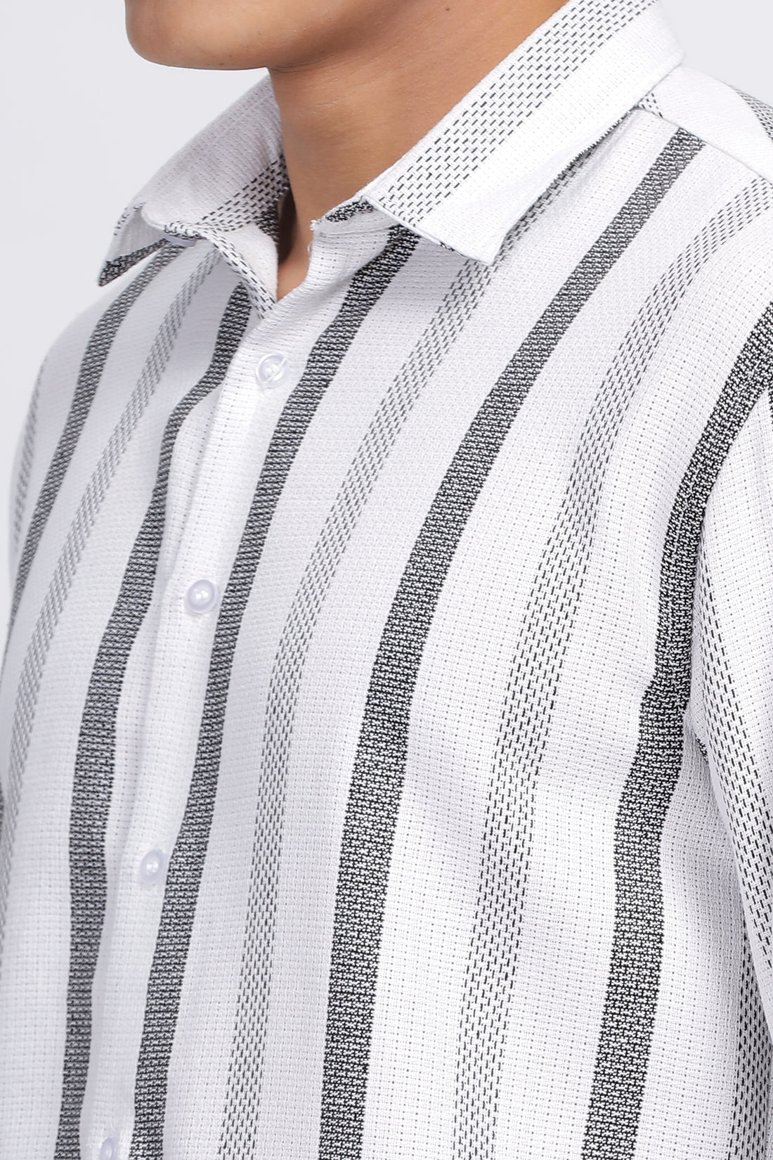 BOLD STRIPE WHITE SHIRT