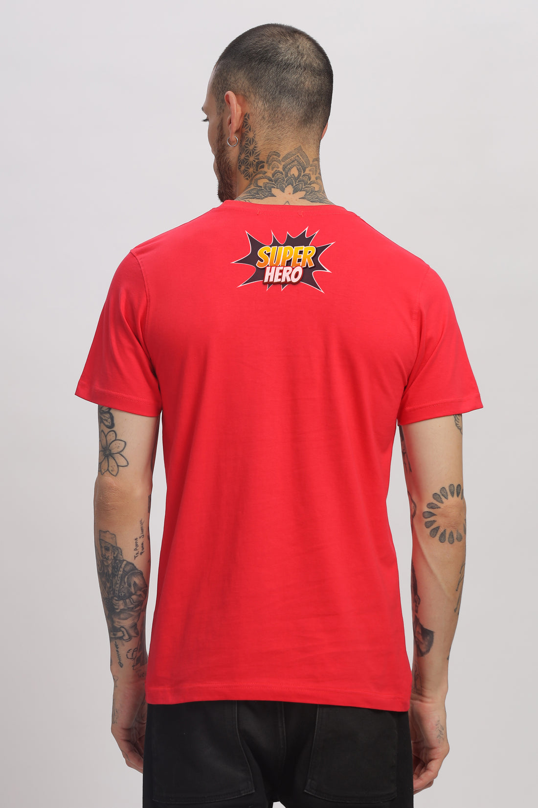 SUPER HERO RED GRAPHIC T-SHIRT